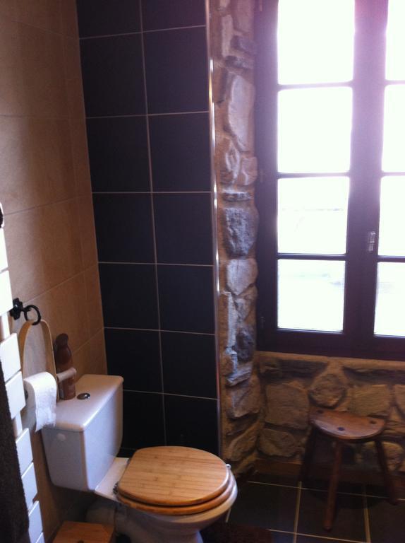 Au Chant Des Marmites Saint-Lary-Soulan Room photo