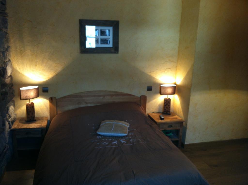 Au Chant Des Marmites Saint-Lary-Soulan Room photo